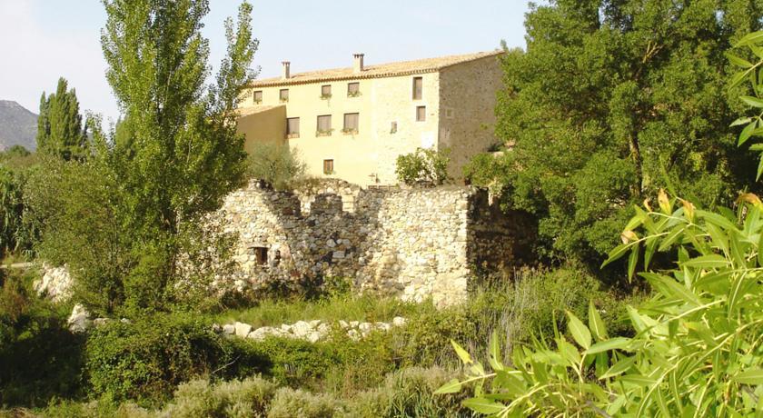 Masia El Carcaba - Moli Del Pont. Cornudella de Monsant Rom bilde